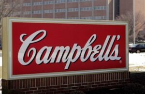 Campbellov šéf odvolal z funkcie kvôli údajným „chudobným ľuďom“, komentuje 3D tlačená kura