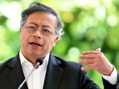 Petro, opatrný: kritizoval „uzatvorenie venezuelského vzdušného priestoru“, no vyhýbal sa vymenovaniu Trumpa