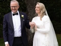 Šaty, ktoré si Jodie Haydon vybrala na svadbu s Anthonym Albanesem