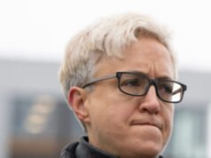 Guvernér Oregonu sa vyhráža vyšetrovaním agentov presadzujúcich imigračné zákony