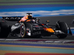 Verstappen vyhrá GP Kataru a o titule F1 sa rozhodne v Abú Zabí