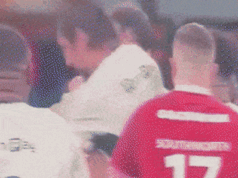 Hviezda Springboku vylúčila hráča Walesu Alexa Manna za vypichovanie očí