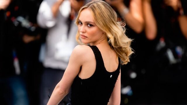 lilyrose-depp-535770-075049.jpg