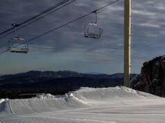 Lyžiarska sezóna v južnej Kalifornii sa otvára po tom, čo zimné búrky prinesú do Big Bear čerstvé sneženie