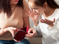 Slováci zaostávajú vo financiách. Korene problému siahajú k rodičom