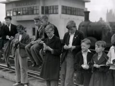 Spojenie mánie a paniky vo veku umelej inteligencie