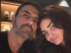 Arjun Rampal a Gabriella Demetriades sa zasnúbia, reagujú na manželstvo