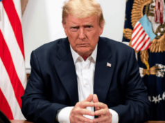 väčšina v USA sa domnieva, že vláda skrýva údaje